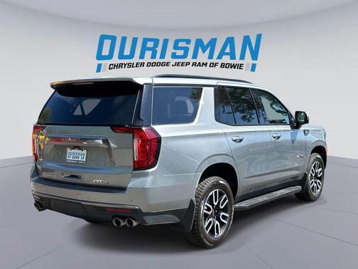 Sterling Metallic 2024 GMC Yukon AT4