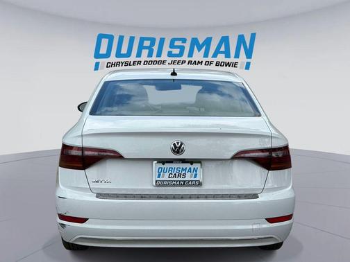 Pure White 2019 Volkswagen Jetta 1.4T S