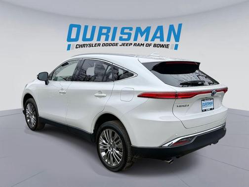 2022 Toyota Venza XLE