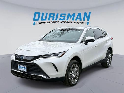 2022 Toyota Venza XLE