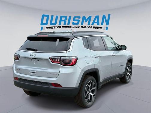 Silver Zynith Metallic Clearcoat 2026 Jeep Compass Limited
