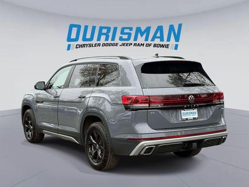 2024 Volkswagen Atlas 2.0T SE w/Technology 4MOTION