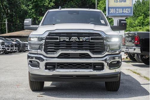 2025 RAM 2500 Big Horn Crew Cab 4x4 6'4' Box