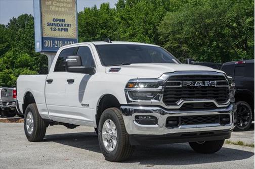 2025 RAM 2500 Big Horn Crew Cab 4x4 6'4' Box