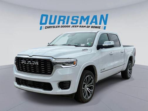 Ivory White Tri-Coat Pearlcoat 2026 RAM 1500 ST