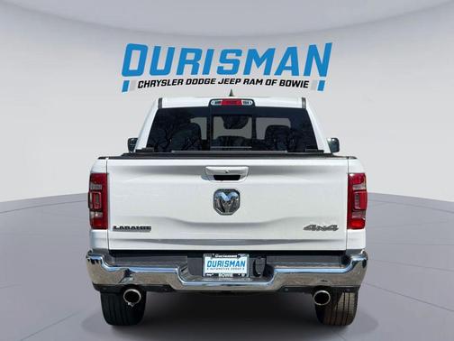Ivory White Tri-Coat Pearlcoat 2023 RAM 1500 Laramie