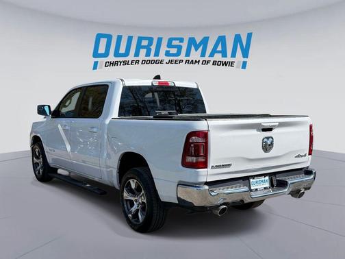 Ivory White Tri-Coat Pearlcoat 2023 RAM 1500 Laramie