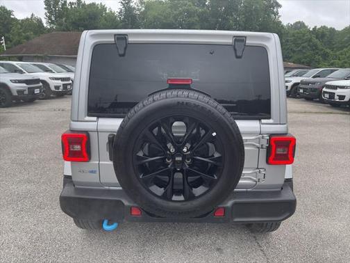 2024 Jeep Wrangler 4xe Sahara