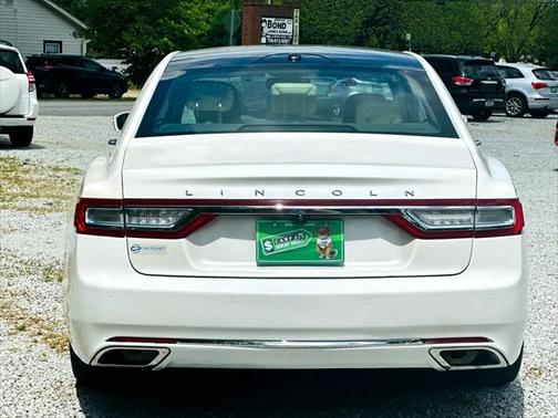2017 Lincoln Continental Select