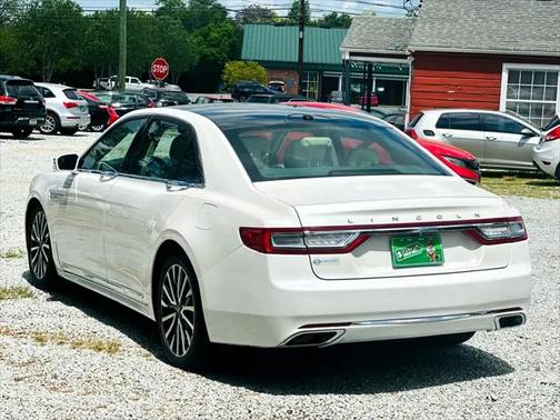 2017 Lincoln Continental Select
