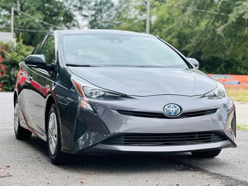 2017 Toyota Prius Two