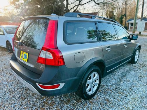 2008 Volvo XC70 Cross Country