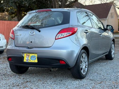 2013 Mazda Mazda2 Sport