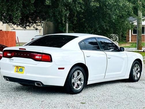 2013 Dodge Charger SE