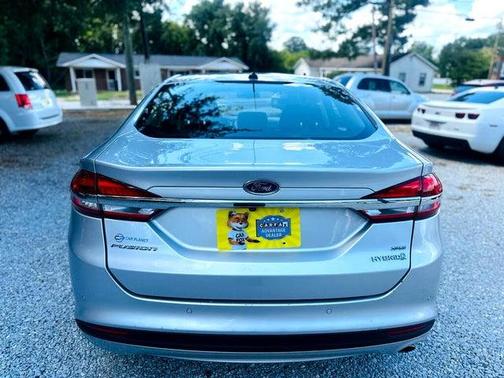 2018 Ford Fusion Hybrid SE