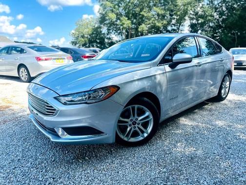 2018 Ford Fusion Hybrid SE