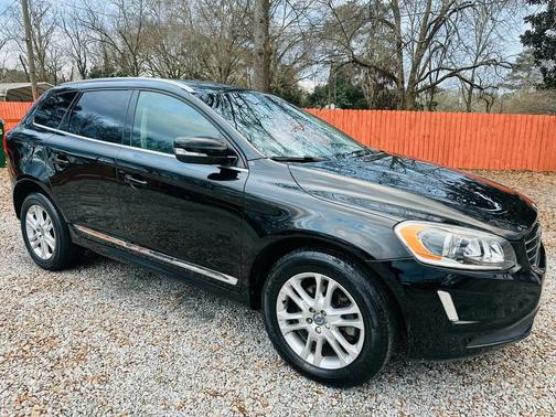 2016 Volvo XC60 T5 Drive-E Premier