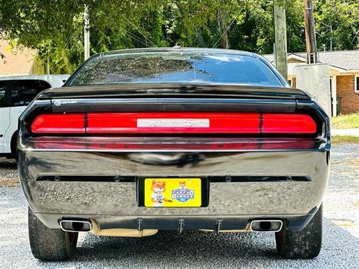 2014 Dodge Challenger SXT