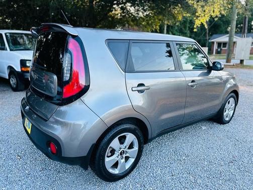 2018 Kia Soul Base