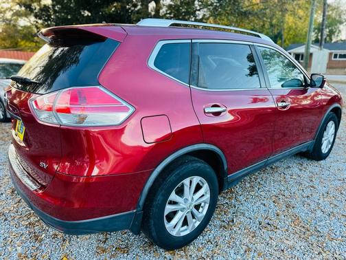 2016 Nissan Rogue SV