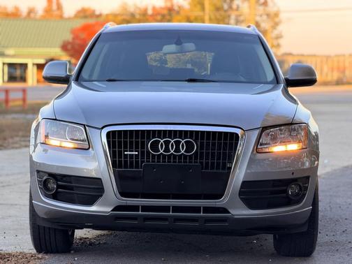 2010 Audi Q5 3.2 Premium quattro