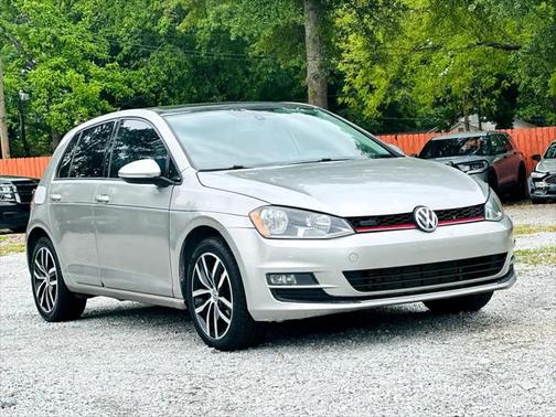 2016 Volkswagen Golf TSI SE 4-Door