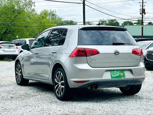 2016 Volkswagen Golf TSI SE 4-Door