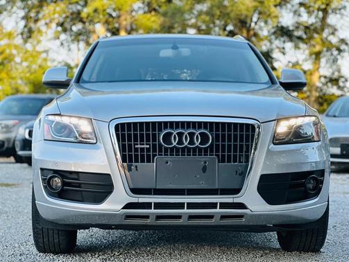 2012 Audi Q5 2.0T Premium Plus