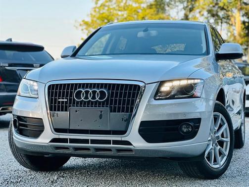 2012 Audi Q5 2.0T Premium Plus