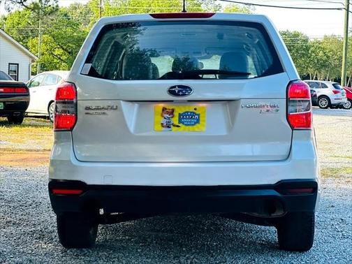 2014 Subaru Forester 2.5i