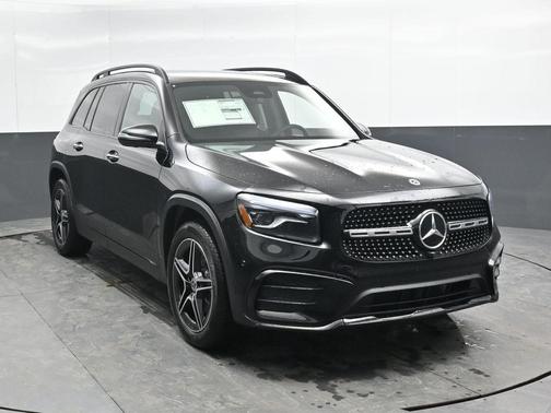 Midnight Black 2026 Mercedes-Benz GLB 250 Base 4MATIC