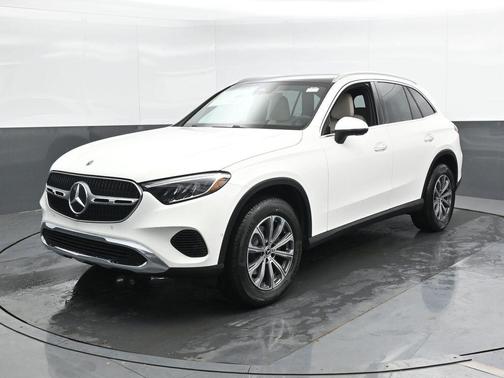 2025 Mercedes-Benz GLC 300 Base 4MATIC