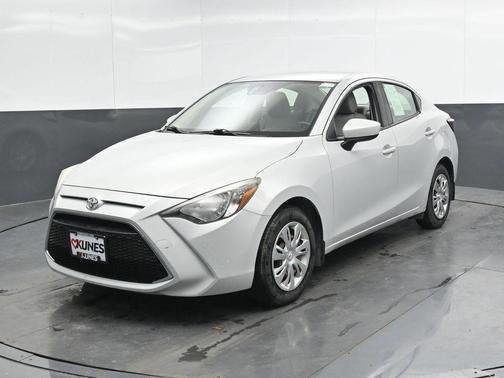2019 Toyota Yaris Sedan L