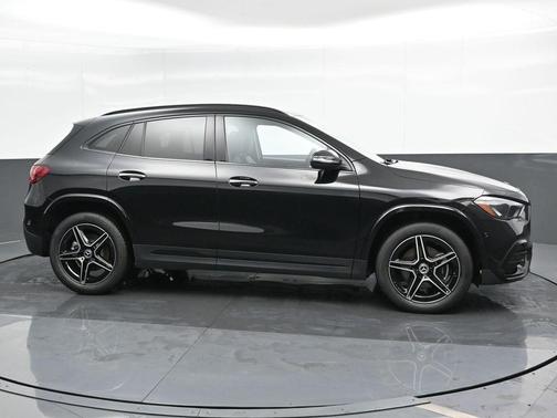 2025 Mercedes-Benz GLA 250 Base 4MATIC