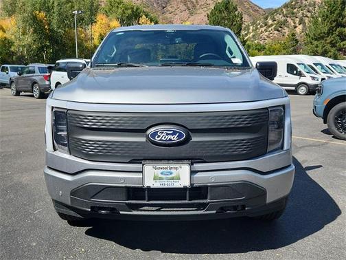 2025 Ford F-150 Lightning Flash