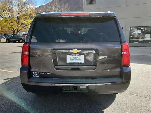 2016 Chevrolet Suburban LT