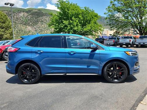 2020 Ford Edge ST