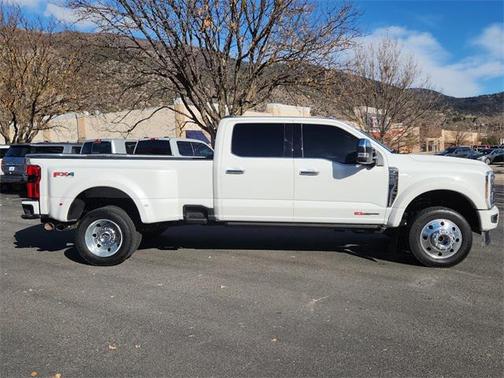 2024 Ford F-450 Platinum