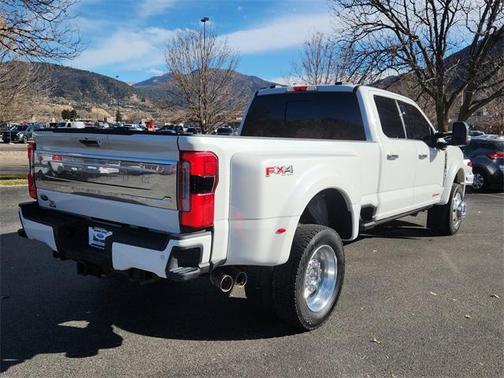 2024 Ford F-450 Platinum