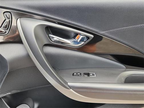2016 Hyundai Azera Base