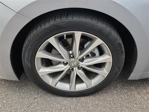 2016 Hyundai Azera Base