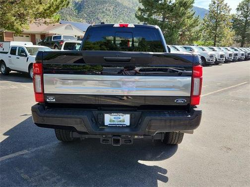 2022 Ford F-350 Platinum