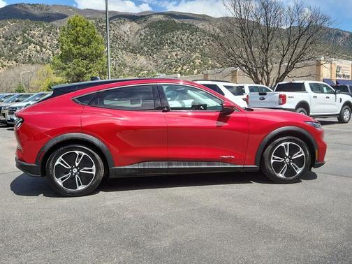 RAPID RED MET TINTED CC 2021 Ford Mustang Mach-E SELECT