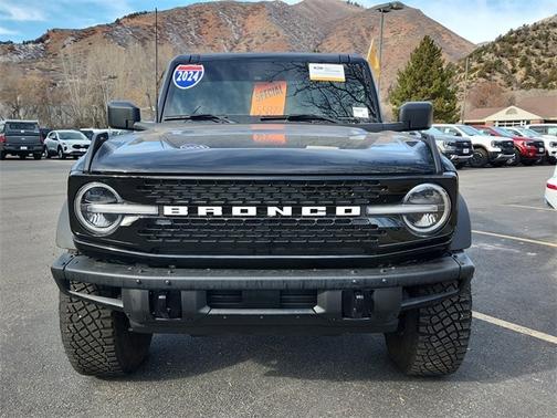 2024 Ford Bronco WILDTRAK