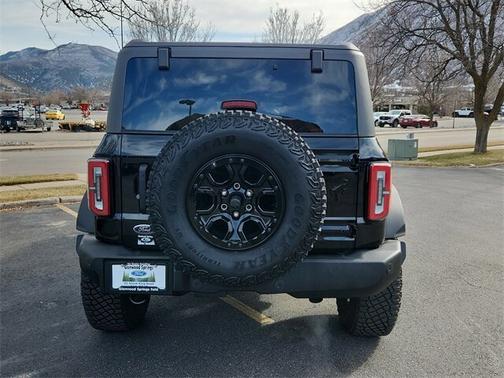 2024 Ford Bronco WILDTRAK