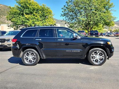 2020 Jeep Grand Cherokee Overland