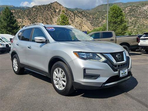 2019 Nissan Rogue SV