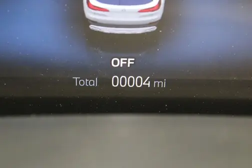 Mineral White Metallic 2026 BMW X5 xDrive40i