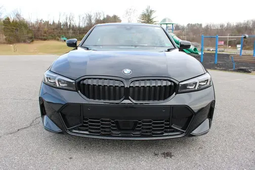 Black Sapphire Metallic 2026 BMW 330 330i xDrive
