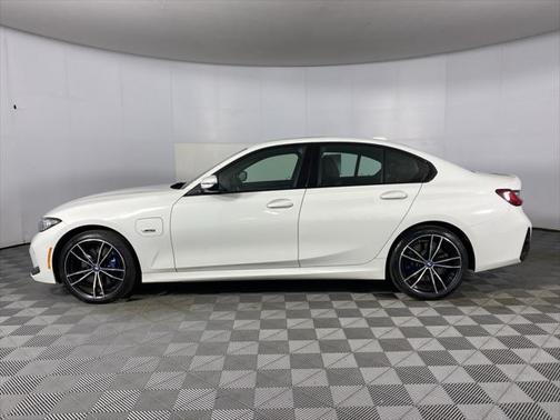 2023 BMW 330e Base